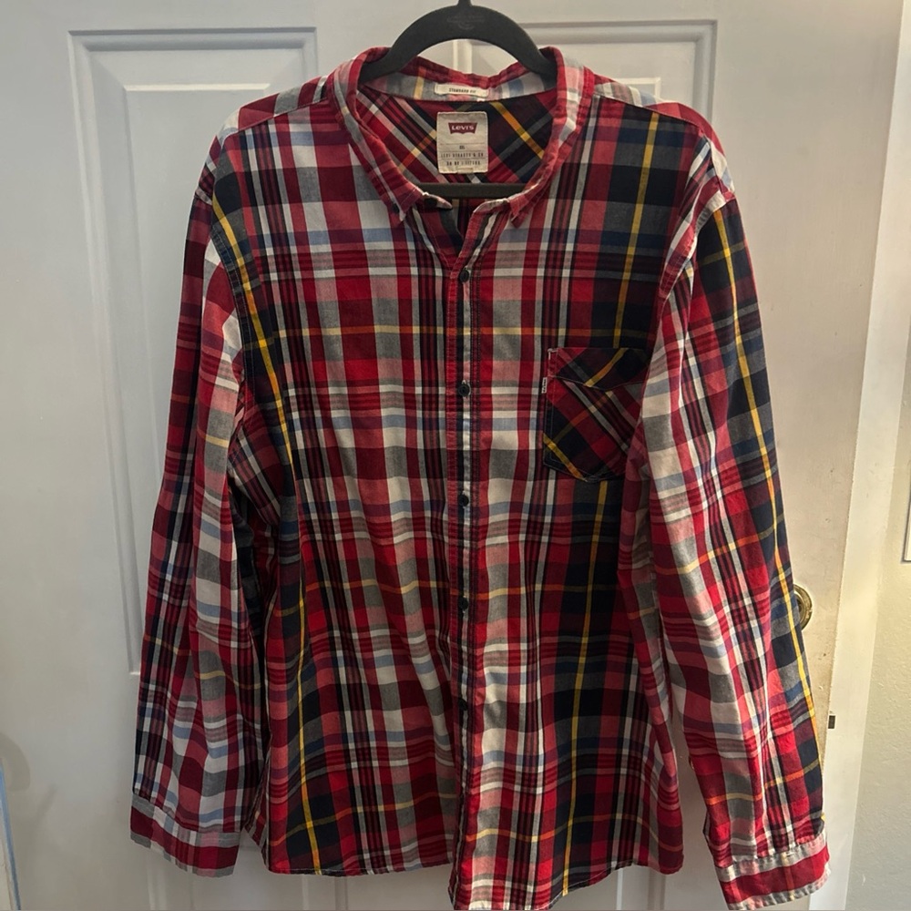 Levi’s Men’s Standard Fit Red Plaid Long Sleeve Shirt Size XXL